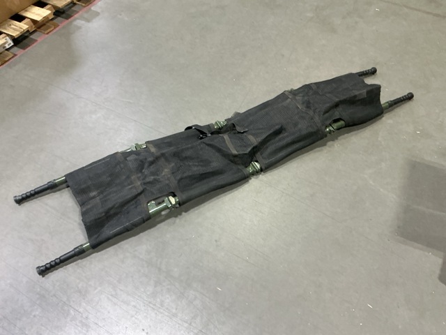 (4) Rigid Pole Folding Litters (4) Rigid Pole Folding Litters