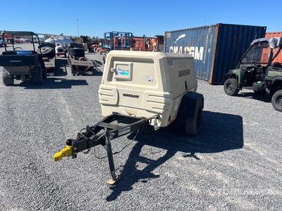 2015 Doosan P185WDZ-T4F Mobile Air Compressor