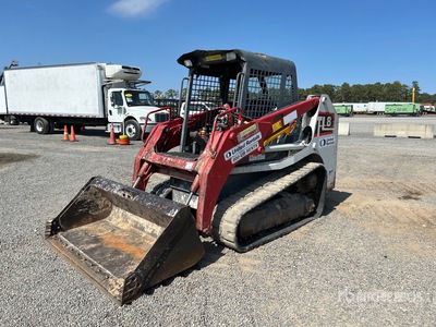 2017 Takeuchi TL8 Compacte Schranklader