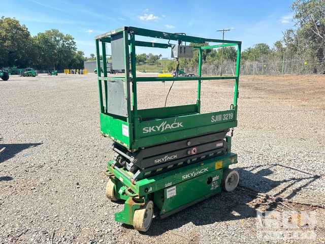 ELEVADOR TIJERA 2015 SKYJACK SJIII3219