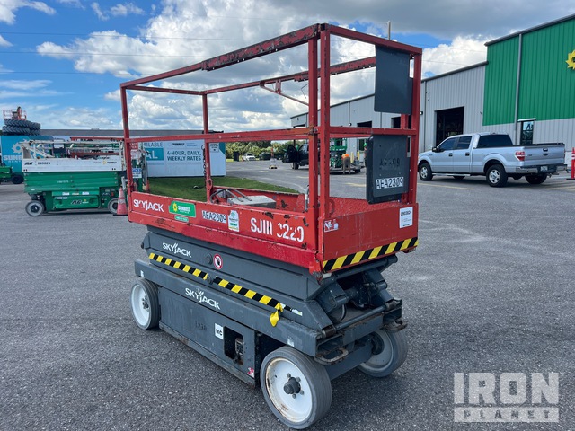 ELEVADOR TIJERA 2016 SKYJACK SJIII3220