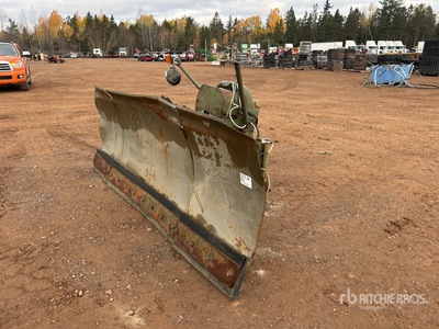 1984 Schmidt 10 ft 2 Way كاشطة الثلج