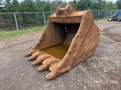Craig PC490 70 in Excavator Bucket