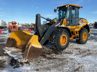 2023 John Deere 524P High Lift Pala Cargadora