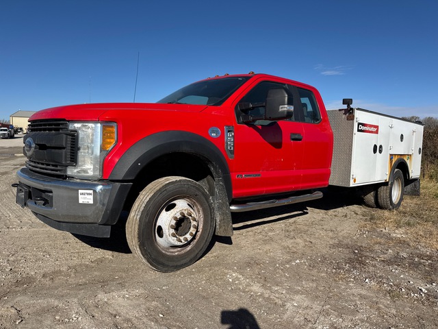 2017 Ford F-550 XL 4x2 Extended Cab Service Truck 2017 Ford F-550 XL 4x2 Extended Cab Service Truck