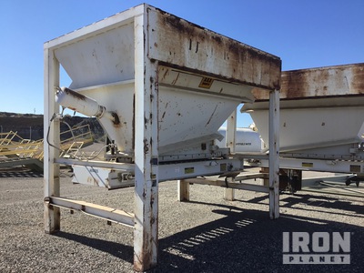 CMI  13 ft 11 in x 10 ft Aggregate Feeder