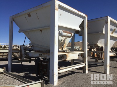 CMI  13 ft 11 in x 10 ft Aggregate Feeder