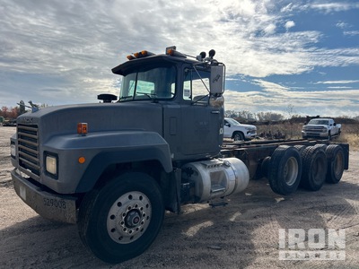 1993 Mack RD688S Genuine 8x4 Cab and Chassis