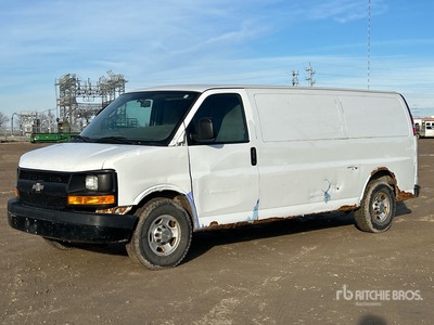 2014 Chevrolet Express 3500 فان نقل