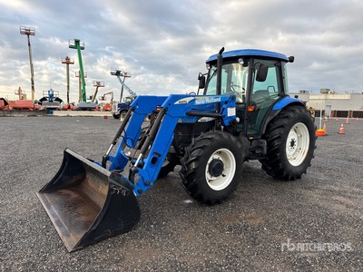 2007 New Holland TD95D 4WD Tractor