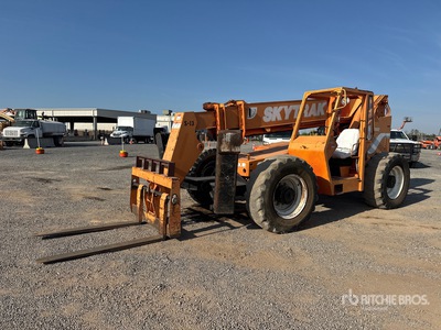 2000 SkyTrak 10422 Telehandler
