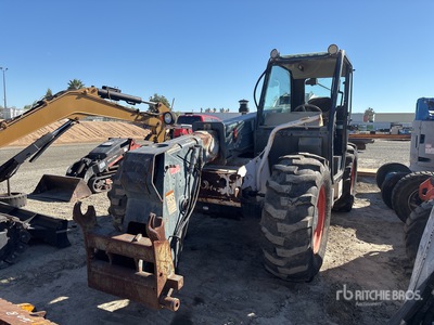 2008 Bobcat V723 رافع تليسكوبى (Inoperable)