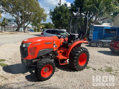 2018 Kubota L3301D 2WD Tractor Agrícola
