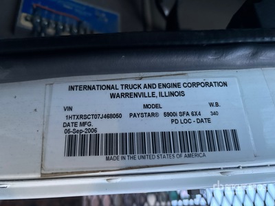 National 900A 26 ton Straight Boom on 2007 International PayStar 5900i 8x4 Twin-Steer Boom Truck