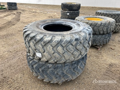 Quantity of 20.5R25 إطارات المعدات