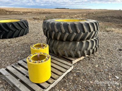 Quantity of (2) Firestone 18.4R38 Duals Banden - Fits John Deere 4830 Sprayer
