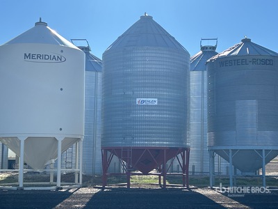 Behlen +/- 3300 bu 4 Ring Hopper Contenedor de grano