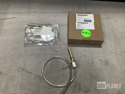 (29) Eaton H4749 Metallic Hoses