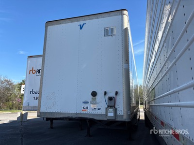 2019 Vanguard VXP 53 ft x 102 in T/A Van Trailer