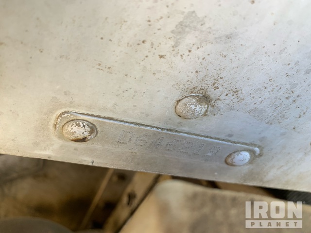 CAMIóN REVOLVEDOR 2006 PETERBILT MCNEILUS 10.5 CYD