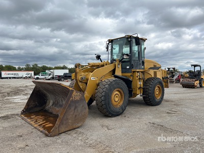 2010 Cat 938H جرافة