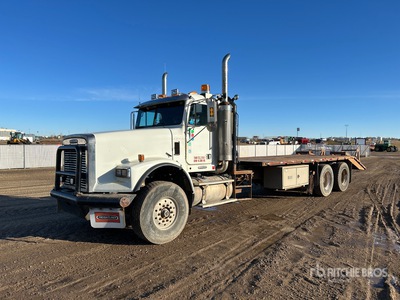 2004 Freightliner Winch Truck