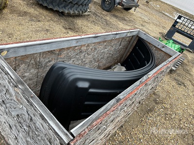 Quantity of Fenders بنود متنوعة - قطع المعدات (Unused) - Fits Sprayer