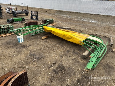 Tarp w/ Frame بنود متنوعة - قطع المعدات