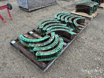 Quantity of X9 Small/Large Wire Concaves بنود متنوعة - قطع المعدات