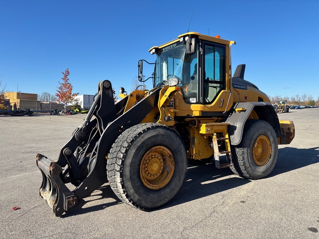 2017 Volvo L90H Wheel Loader 2017 Volvo L90H Wheel Loader