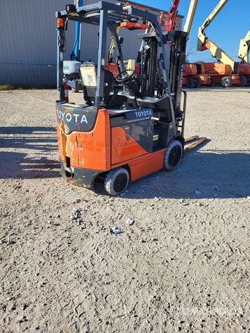 MONTACARGAS ELéCTRICO 2022 TOYOTA 8FBCU25