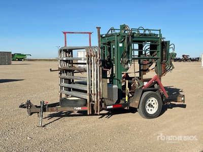 Hydraulic Hoof Trimming Chute