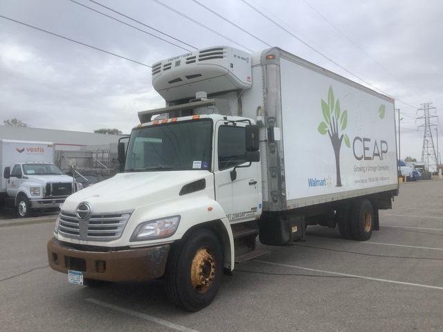 2008 Hino 338 4x2 Refrigerated Truck 2008 Hino 338 4x2 Refrigerated Truck