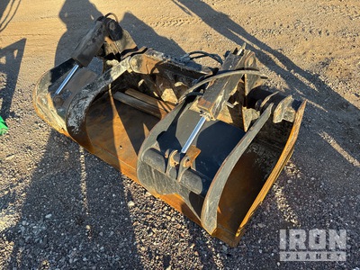 2018 Wacker BUCKET  72 72 in Wheel Loader Grapple