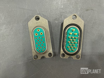 (27) Cooper Crouse-Hinds A3012771-2 Electrical Connector Receptacles