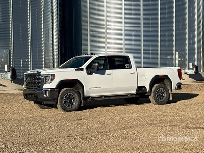 2022 GMC Sierra 2500HD SLE 4x4 Crew Cab Pick Up