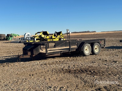 1986 16 ft T/A Utility Trailer