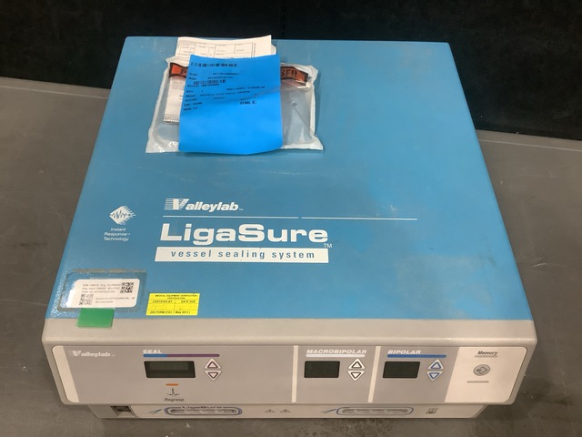 Valleylab LigaSure Vessel Sealing System
