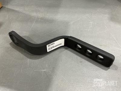 (6) Oshkosh Defense 18KP903 Vehicular Door Handles