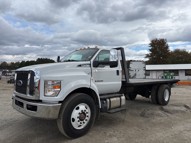 2019 Ford F-750 4x2 Flatbed Truck 2019 Ford F-750 4x2 Flatbed Truck