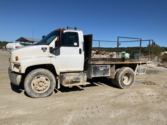 2007 Chevrolet C7500 4x2 Flatbed Truck