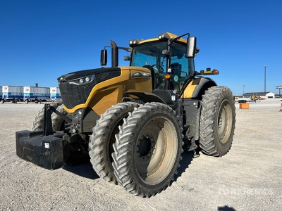 2017 Challenger 1042 4WD Tractor
