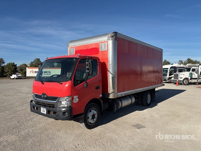 2018 Hino 195 Van Truck