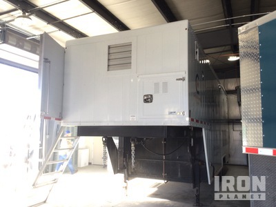 2014 Trivan Truck Body LLC T/A Mobile Abattoir Varios remolque