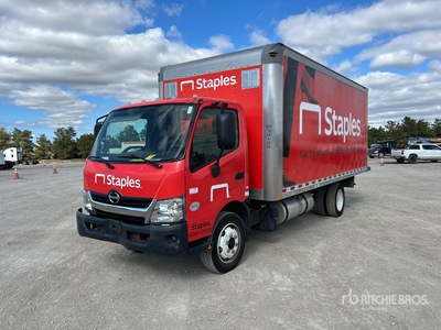 2018 Hino 195 4x2 バントラック