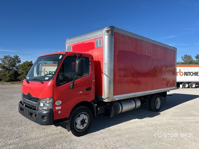 2018 Hino 195 4x2 Van Truck