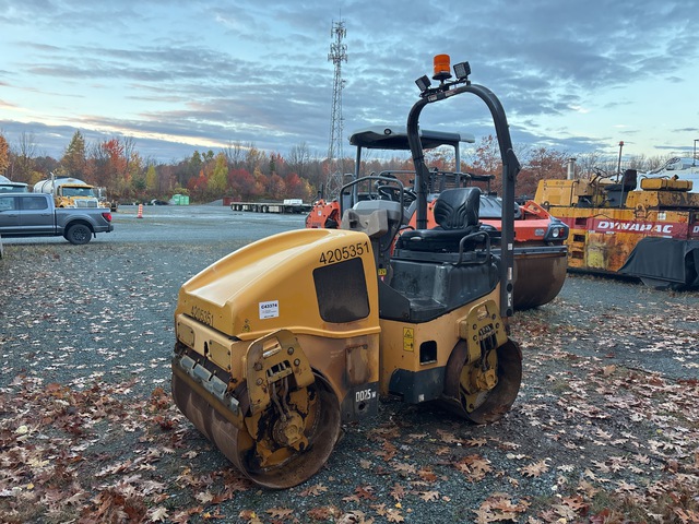 2012 Volvo DD25 Double Drum Roller 2012 Volvo DD25 Double Drum Roller