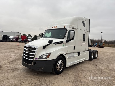 2018 Freightliner Cascadia 126 6x4 T/A Sleeper Truck Tractor (Inoperable)