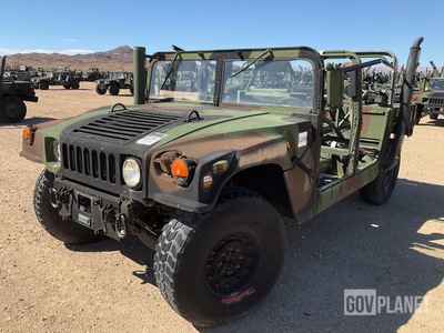 2003 AM General M1035A2 HMMWV 4 Door w/Truck Body