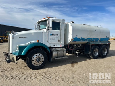 1994 Kenworth T800 Splendor 4000 gal 6x4 شاحنة مياه